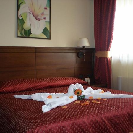 Hotel Picok Ðurđevac Habitación foto