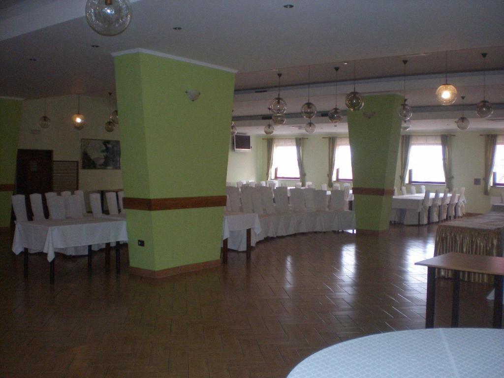 Hotel Picok Ðurđevac Exterior foto